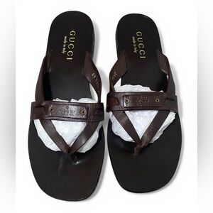 Gucci Leather Thong Sandals in Brown Size 34.5 /  4.5us